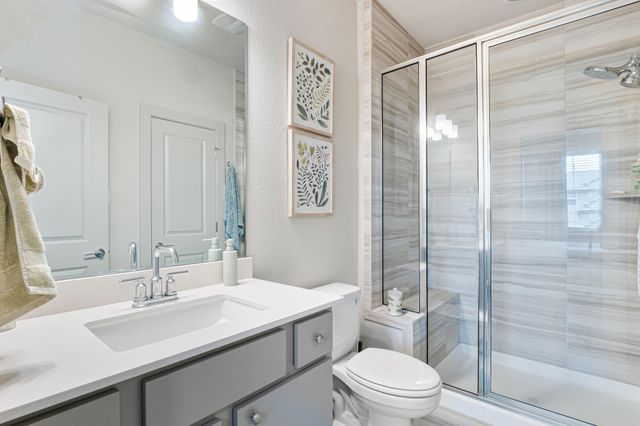 2301 Local Rebel LOOP, Leander, TX 78641