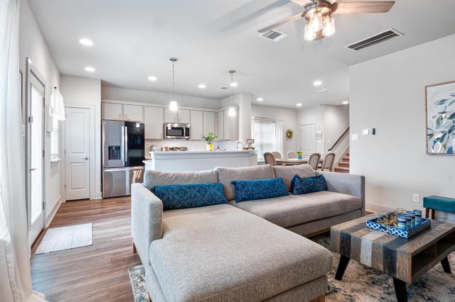 2301 Local Rebel LOOP, Leander, TX 78641