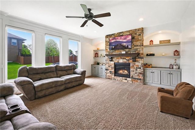 11015 Kane Drive, Kansas City, KS 66109