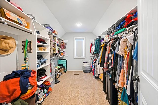 11015 Kane Drive, Kansas City, KS 66109