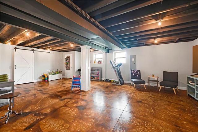 11015 Kane Drive, Kansas City, KS 66109