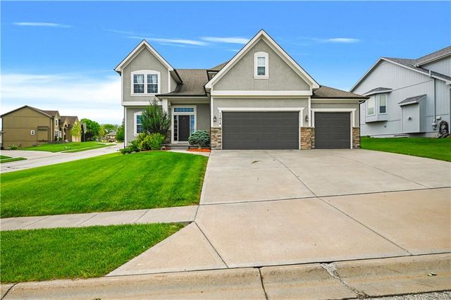 11015 Kane Drive, Kansas City, KS 66109