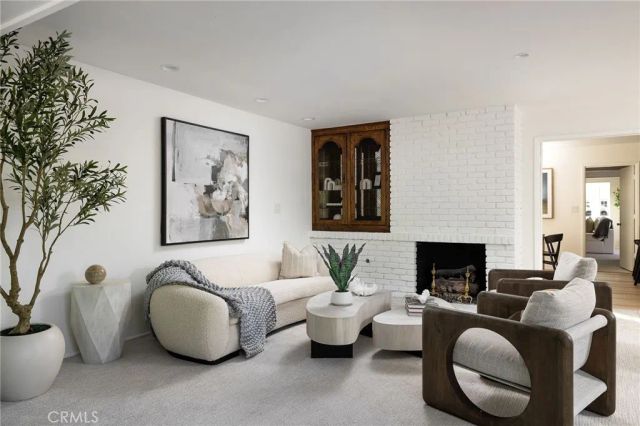 1430 Lincoln, Newport Beach, CA 92660