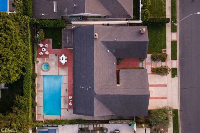 1430 Lincoln, Newport Beach, CA 92660