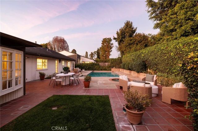 1430 Lincoln, Newport Beach, CA 92660