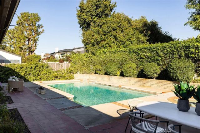 1430 Lincoln, Newport Beach, CA 92660