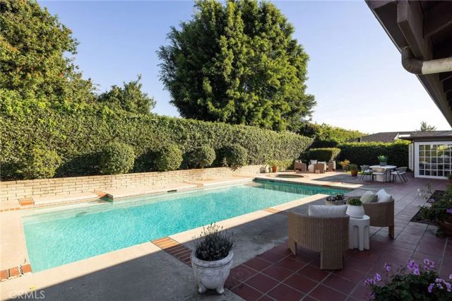 1430 Lincoln, Newport Beach, CA 92660