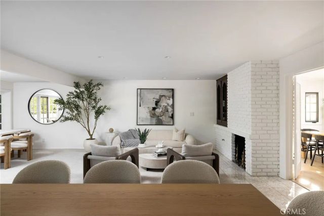 1430 Lincoln, Newport Beach, CA 92660