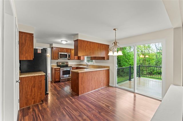 354 Ramada Drive, Upper St Clair, PA 15241