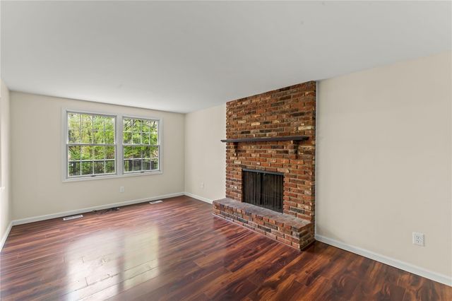 354 Ramada Drive, Upper St Clair, PA 15241