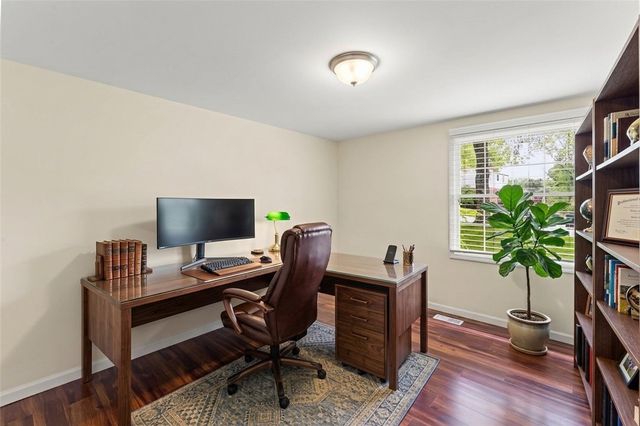 354 Ramada Drive, Upper St Clair, PA 15241