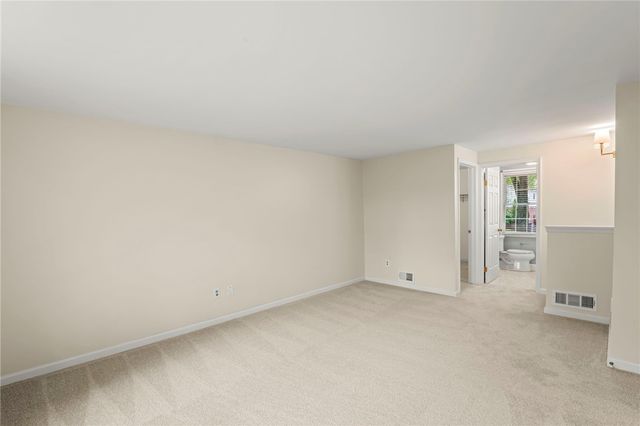 354 Ramada Drive, Upper St Clair, PA 15241