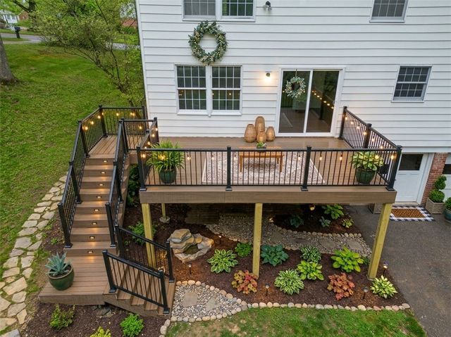 354 Ramada Drive, Upper St Clair, PA 15241