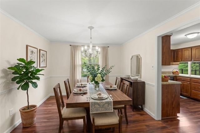 354 Ramada Drive, Upper St Clair, PA 15241