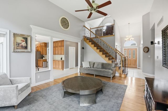 10629 Erie Drive, Crown Point, IN 46307