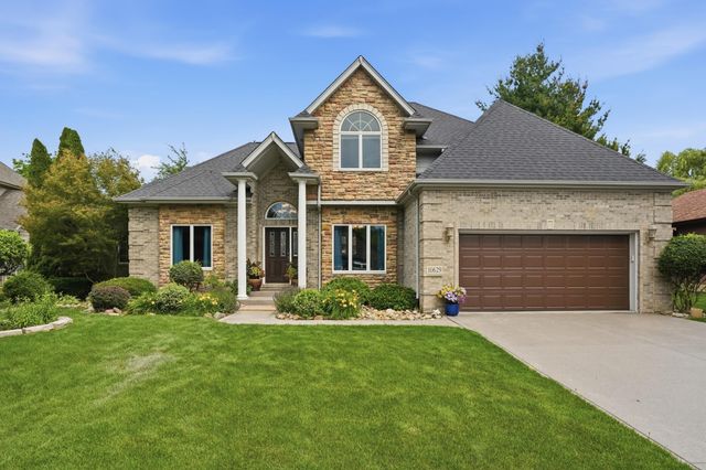 10629 Erie Drive, Crown Point, IN 46307