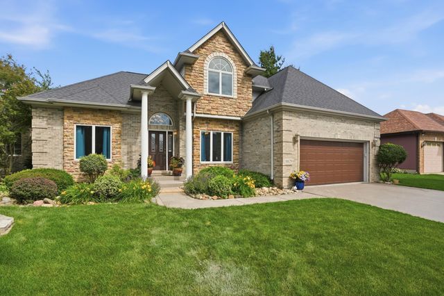 10629 Erie Drive, Crown Point, IN 46307