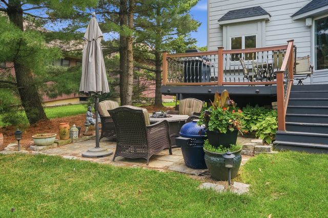 10629 Erie Drive, Crown Point, IN 46307