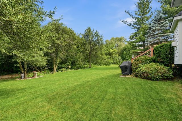 10629 Erie Drive, Crown Point, IN 46307