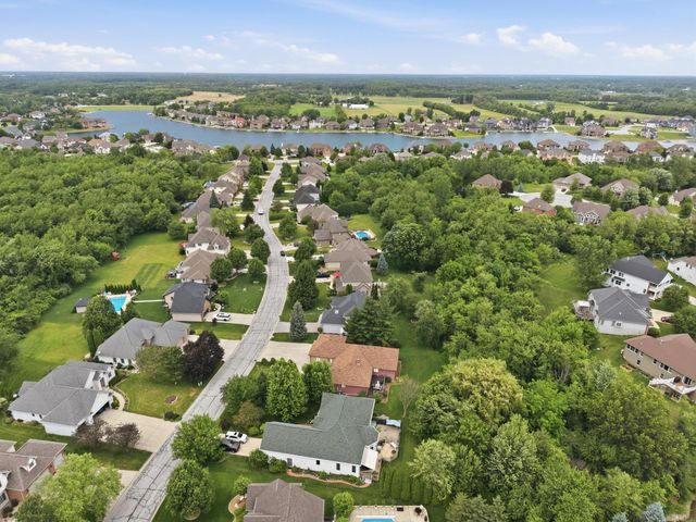 10629 Erie Drive, Crown Point, IN 46307