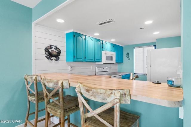 4715 Thomas Drive 202B, Panama City, FL 32408