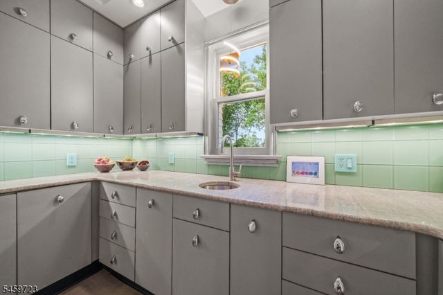 303 Upper Mountain Ave, Montclair Twp., NJ 07043