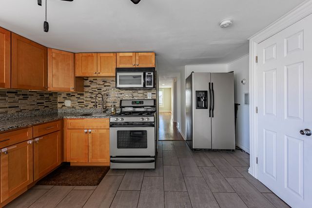 113 Washington Avenue 2, La Grange, IL 60525