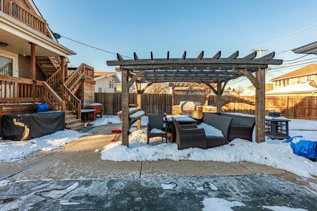 113 Washington Avenue 2, La Grange, IL 60525