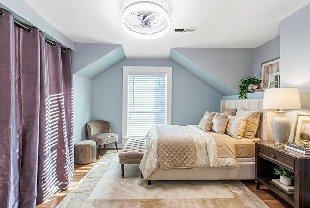 113 Washington Avenue 2, La Grange, IL 60525