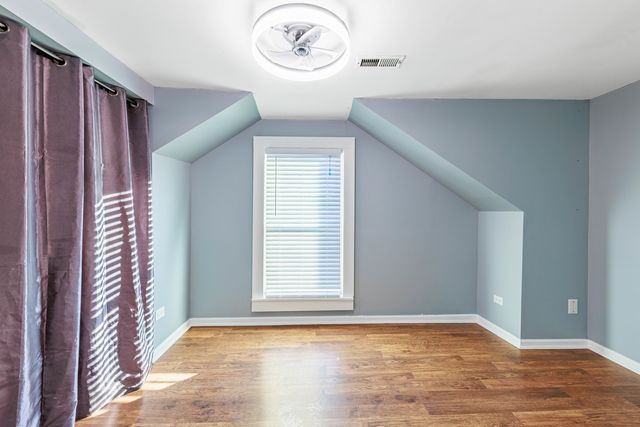 113 Washington Avenue 2, La Grange, IL 60525