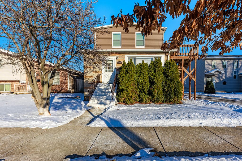 113 Washington Avenue 2, La Grange, IL 60525