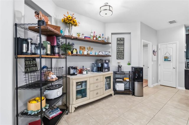 1660 PRAIRIE OAKS DRIVE, St Cloud, FL 34771