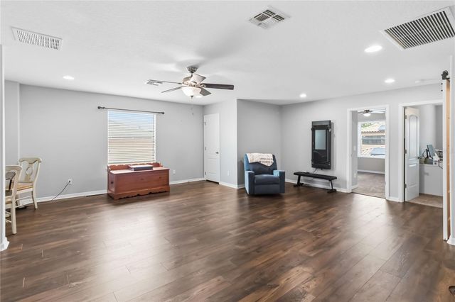 1660 PRAIRIE OAKS DRIVE, St Cloud, FL 34771