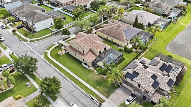 1660 PRAIRIE OAKS DRIVE, St Cloud, FL 34771