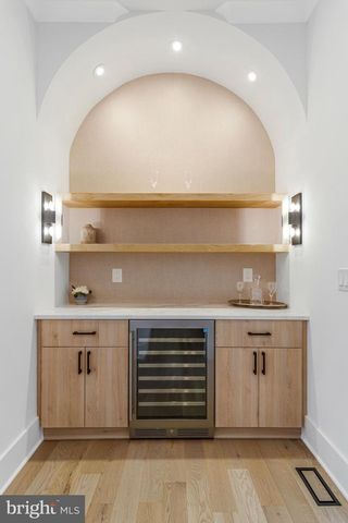 11520 LUVIE CT, Potomac, MD 20854