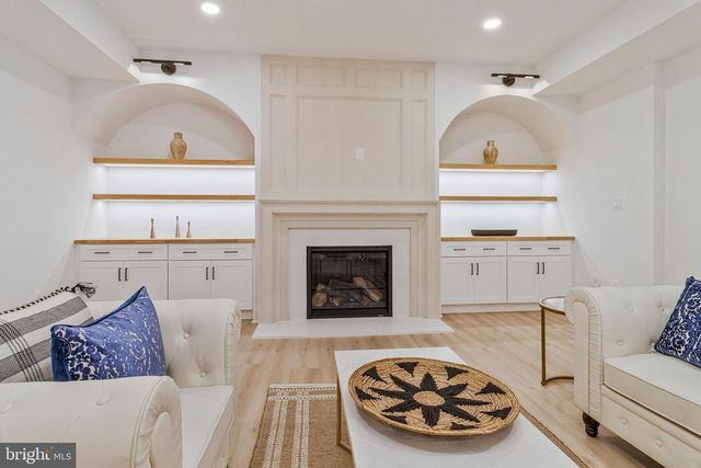 11520 LUVIE CT, Potomac, MD 20854