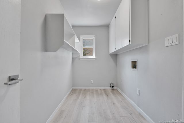 523 Chisholm Valley, Round Rock, TX 78681