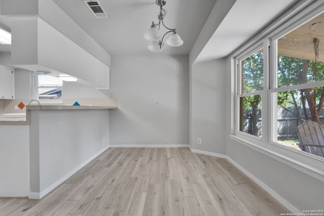 523 Chisholm Valley, Round Rock, TX 78681