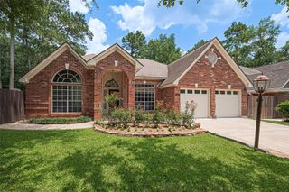 26 Skyland Place, The Woodlands, TX 77381