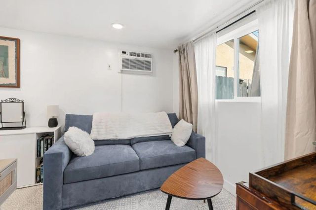 3676 Monroe Avenue, San Diego, CA 92116