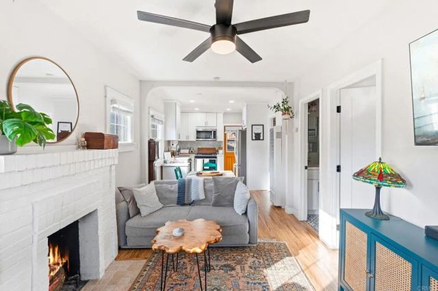 3676 Monroe Avenue, San Diego, CA 92116