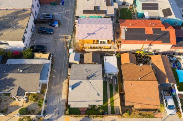 3676 Monroe Avenue, San Diego, CA 92116