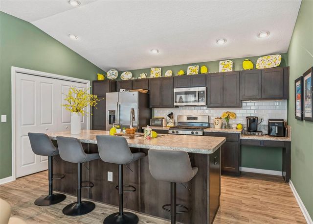 560 KIMBERLY STREET, The Villages, FL 32163