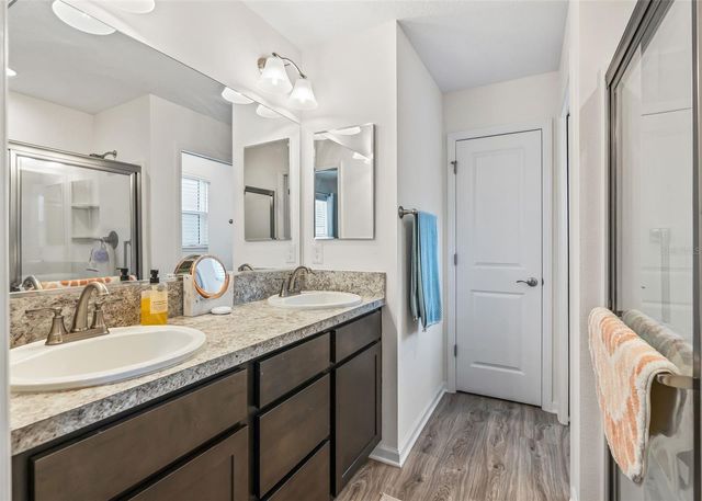 560 KIMBERLY STREET, The Villages, FL 32163