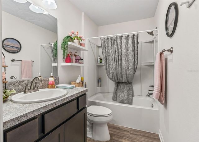 560 KIMBERLY STREET, The Villages, FL 32163