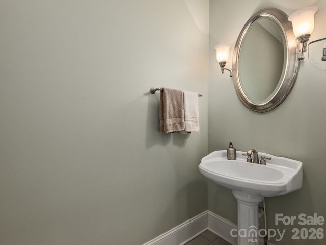 43 Galax Lane, Black Mountain, NC 28711