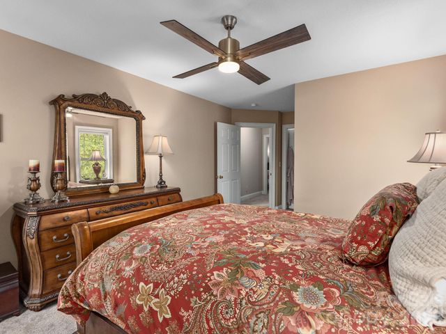 43 Galax Lane, Black Mountain, NC 28711