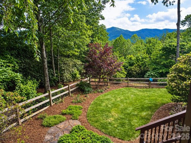 43 Galax Lane, Black Mountain, NC 28711