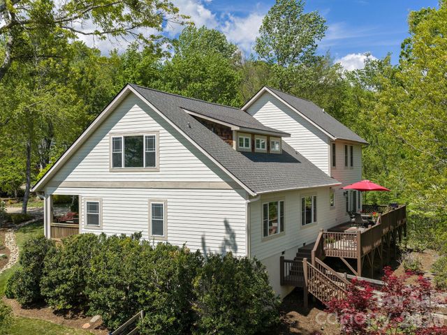 43 Galax Lane, Black Mountain, NC 28711