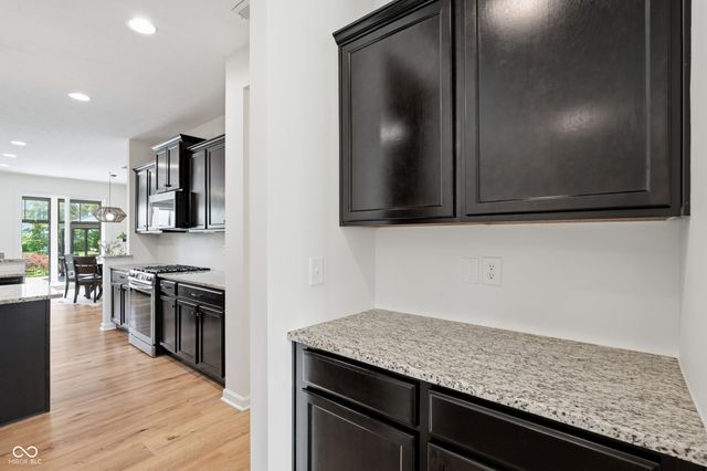 15727 Capital Spending Road, Westfield, IN 46074